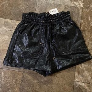 Faux leather zenana brand snakeskin print high waist shorts.